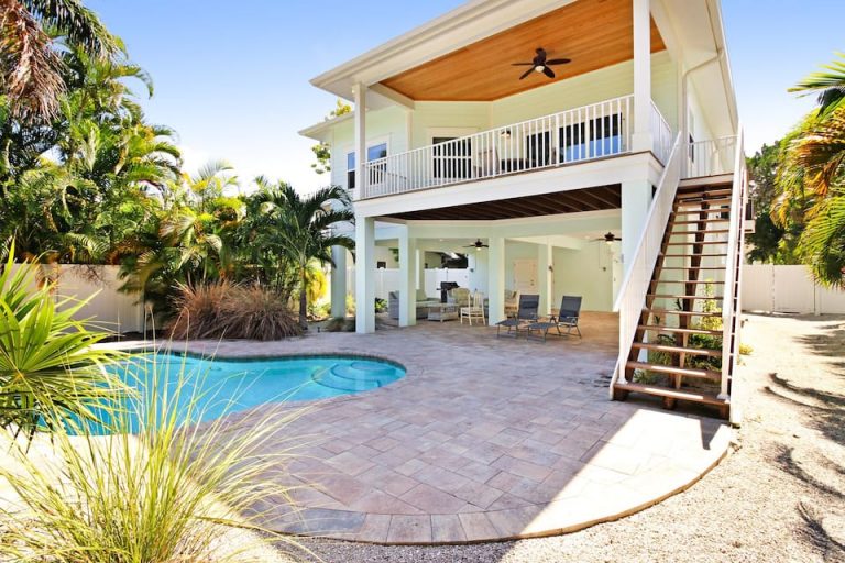 The Best Family Airbnb Florida Stays, You're Sure To Love!