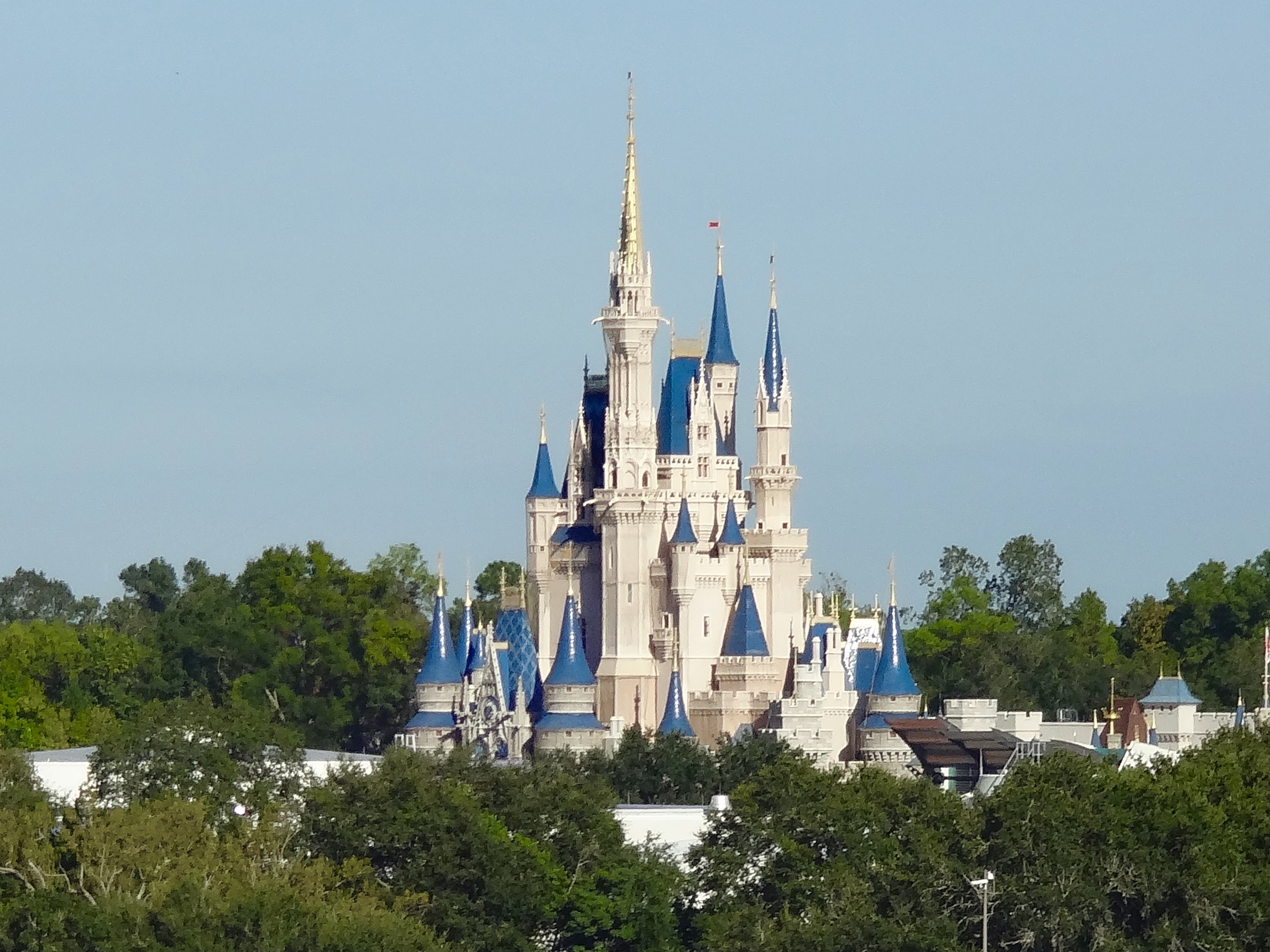 Lockers Magic Kingdom: Rent One to Make Your Day Easier 